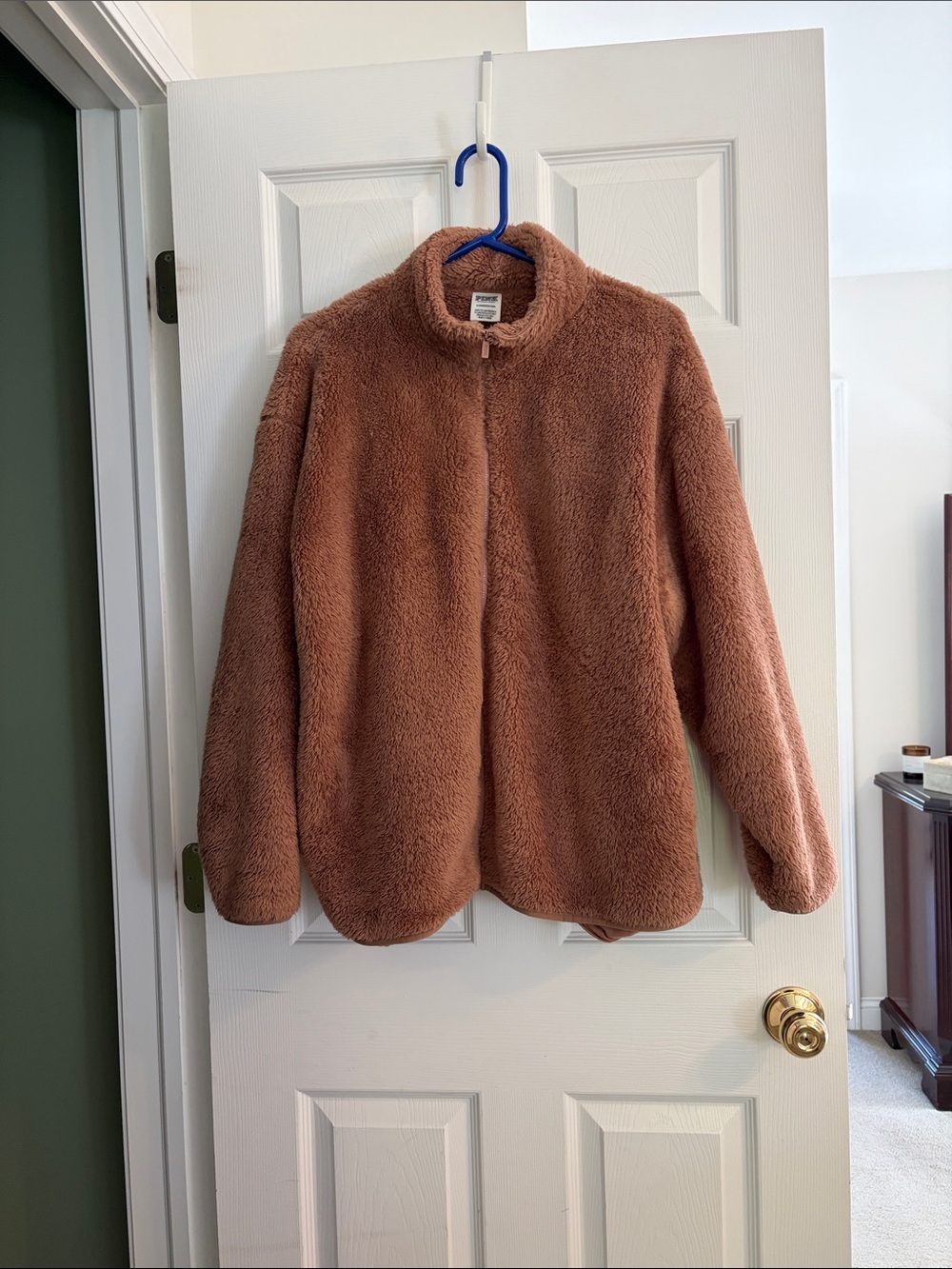 PINK Victoria's Secret Plush Teddy Zip-Up Jacket - Rust Brown